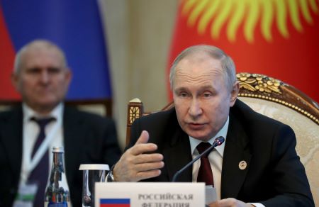 Visé par un mandat de la CPI, Vladimir Poutine peut être arrêté dans  n'importe quel pays du monde - selon les occidentaux 
