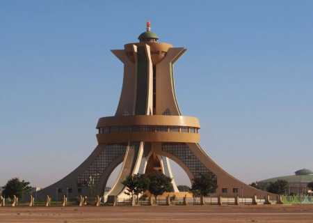 Monument des Martyrs à Ouagadougou - Photo Pixabay / AluminumAzalea
