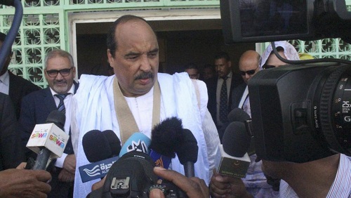 Le général Ghazouani, candidat à la présidentielle en Mauritanie, est le véritable frère de l'ombre du chef de l'Etat actuel, Mohamed Ould Abdelaziz (photo). © AHMED OULD MOHAMED OULD ELHADJ / AFP