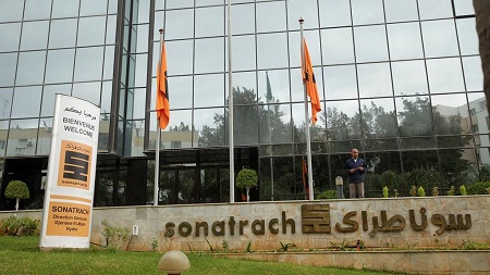 Le PDG du géant national des hydrocarbures algérien Sonatrach, Rachid Hachichi, a été limogé jeudi