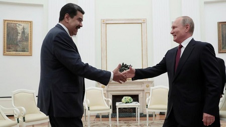 Le président vénézuelien Nicolas Maduro lors de sa rencontre avec Vladimir Poutine le 25 septembre 2019. Sergei Chirikov/Pool via REUTERS
