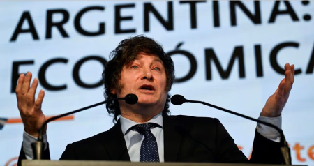 Javier Milei, alors député argentin prenait la parole lors d'une conférence à Buenos Aires le 24 août 2023. Photo-AFP