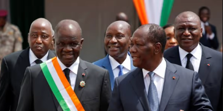 Alassane Ouattara et Amadou Soumahoro, le président de l’Assemblée nationale ivoirienne, à Abidjan le 1er avril 2019. © REUTERS/Thierry Gouegnon