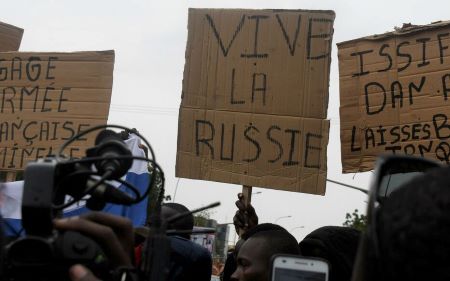 Des manifestants ont demandé à l'armée française de quitter le pays. AFP/Boureima Hama