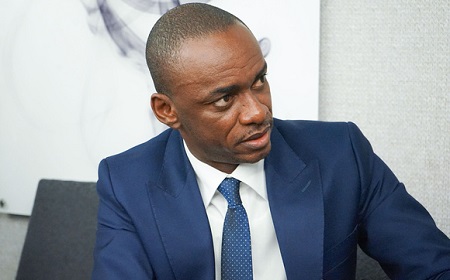 Cabral Libii, président du parti politique PCRN a annoncé son intention au cours de l’émission télévisée 