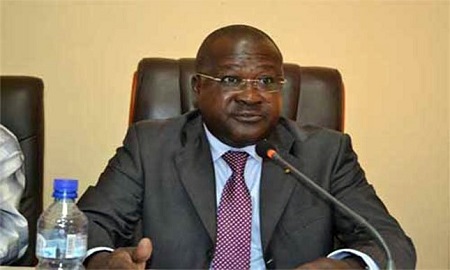 L’ex-ministre de la Défense, Jean-Claude Bouda, a été écroué ce mardi 26 mai à la maison d’arrêt et de correction de Ouagadougou