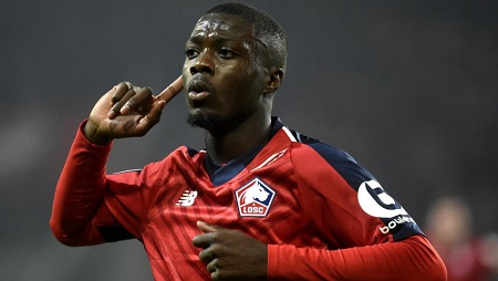 L'Ivoirien Nicolas Pépé réalise une saison 2018-2019 époustouflante avec Lille en Ligue 1. François Lo Presti/AFP