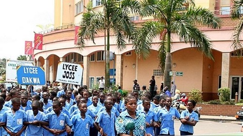 Des élèves camerounais de plusieurs lycée (Illustration) - GETTY IMAGES