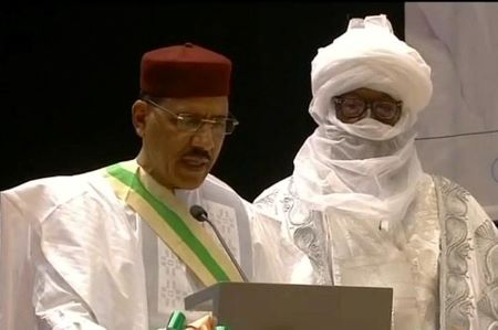 Mohamed Bazoum, successeur de Mahamadou Issoufou , a été investi président du Niger
