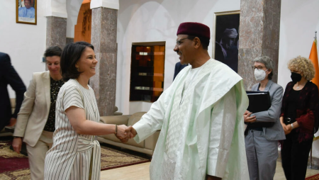 Niamey, Niger, le le 14 avril 2022: Annalena Baerbock, ministre allemande des Affaires étrangères, a été reçue par le président M. Bazoum. AFP - BOUREIMA HAMA