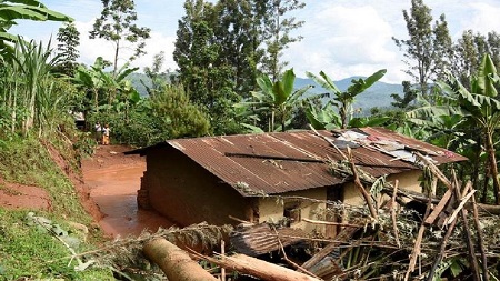 Des personnes portées disparues à la suite de glissements de terrain provoqués par de fortes pluies ont été retrouvées saines et sauves