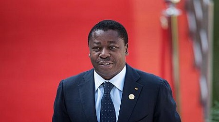 Le président togolais Faure Gnassingbé a été investi sans surprise mardi pour représenter le parti au pouvoir