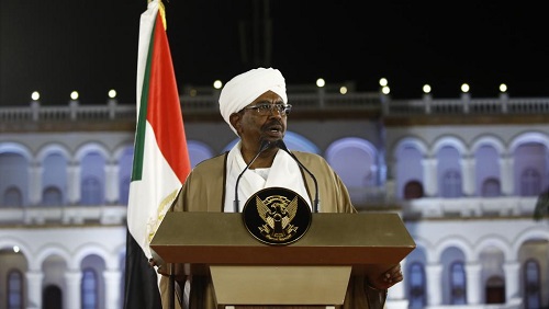 Le président soudanais Omar el-Béchir a prononcé un discours à la nation au palais présidentiel, vendredi 22 février 2019. © ASHRAF SHAZLY / AFP