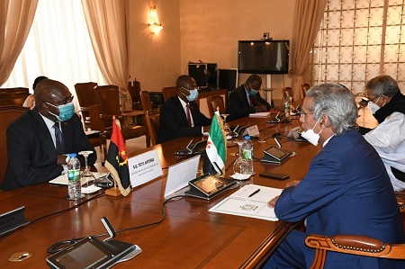 Ould Salek examine avec le président angolais les deniers développements dans le Sahara occidental
