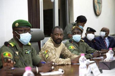 Les militaires veulent rester au pouvoir 3 ans « pour revoir les fondements de l'Etat malien »