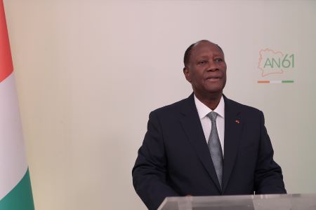 Le président ivoirien Alassane Ouattara lors la faveur de sa traditionnelle adresse à la nation à la veille des 61 ans d'indépendance de la Côte d'Ivoire, vendredi 06 août 2021 à Abidjan