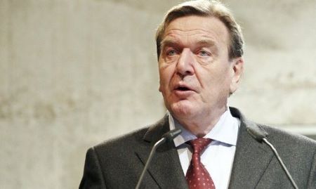 L'ancien homme politique Allemand Gerhard Schröder 