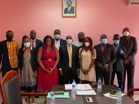 Le MINPMEESA a reçut dans ses locaux une délégation de la VKII, accompagnée par Maxi Business Cameroun (MBC) son facilitateur local le08/02/2022 à Yaoundé 