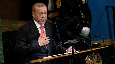 Le président turc Recep Tayyip Erdogan, lors de la 77e session de l’Assemblée générale des Nations unies, le 20 septembre 2022 (photo d’illustration).  © Yuki IWAMURA Source: AFP