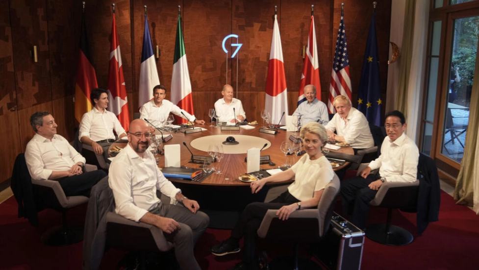 Une réunion du G7 au château d'Elmau à Kruen, en Allemagne, le 26 juin 2022. AP - Markus Schreiber