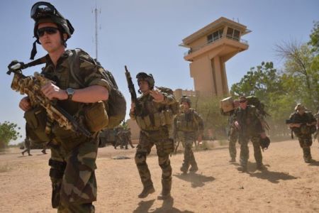 Réduction drastique des effectifs militaires français en Afrique de l’Ouest 