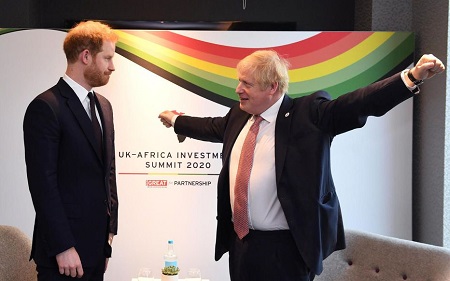 Londres, 20 janvier. Le prince Harry s’est entretenu une vingtaine de minutes avec le Premier ministre britannique pendant le sommet Royaume-Uni/Afrique sur l’investissement à Londres avant de quitter le pays. REUTERS/Stefan Rousseau